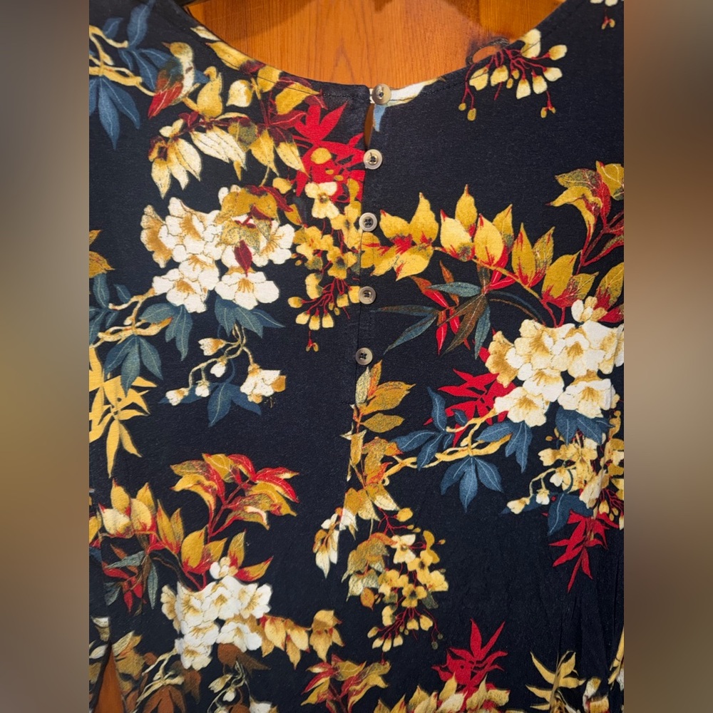 Maternity Tunic - Picture 5 of 5